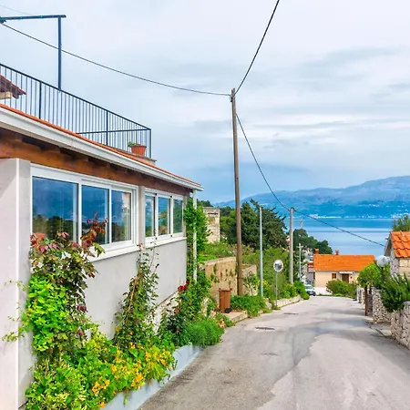 Apartmán New Splitska